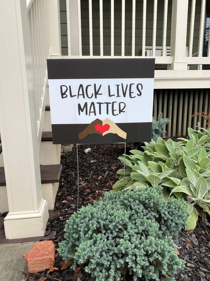 Black Lives Matter yard sign