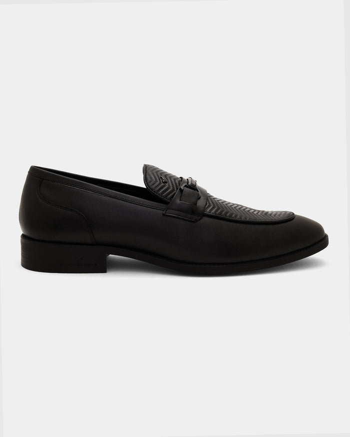 Black Textured Slip On Shoes - Apron