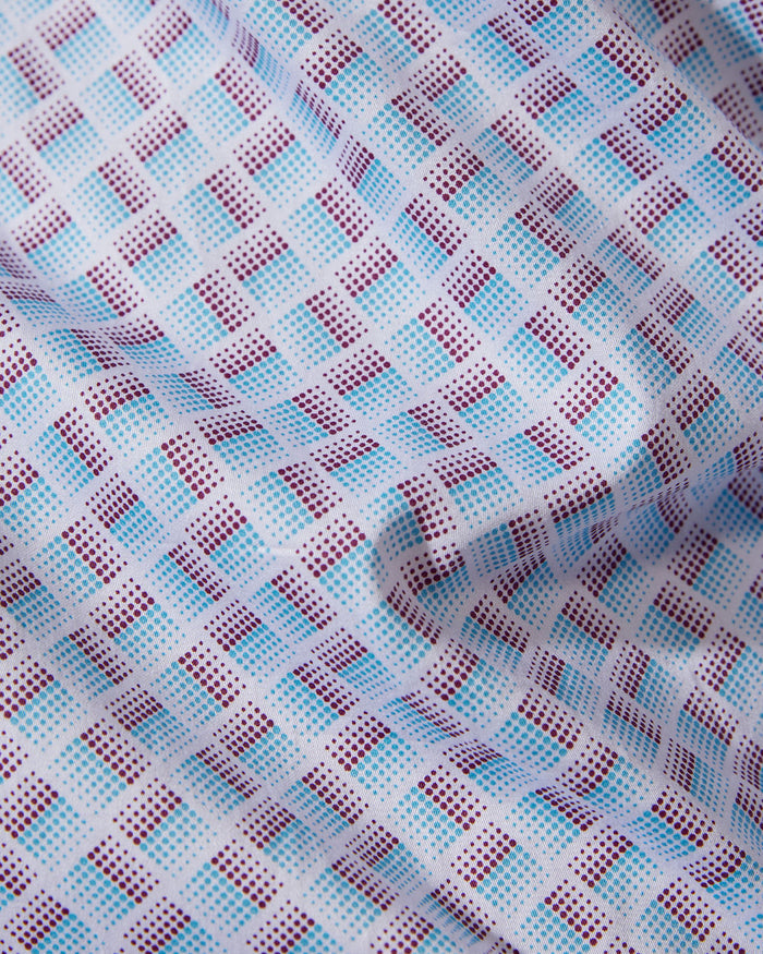 608