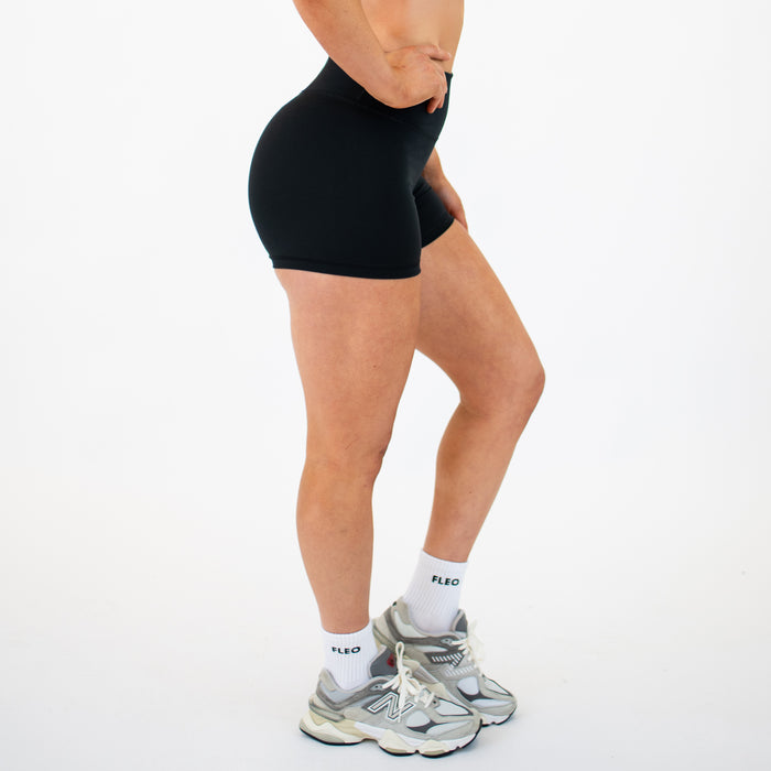 Black Boost Short 4" - No Front Seam - High Rise by FLEO - 5