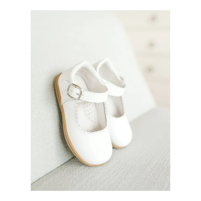 Chole Classic Scalloped Mary Jane