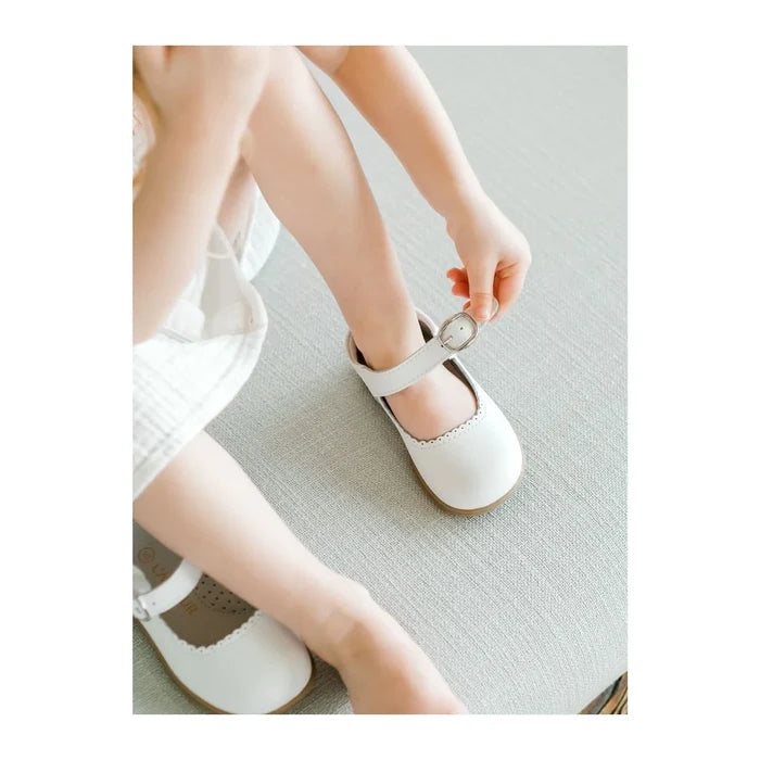 Chole Classic Scalloped Mary Jane