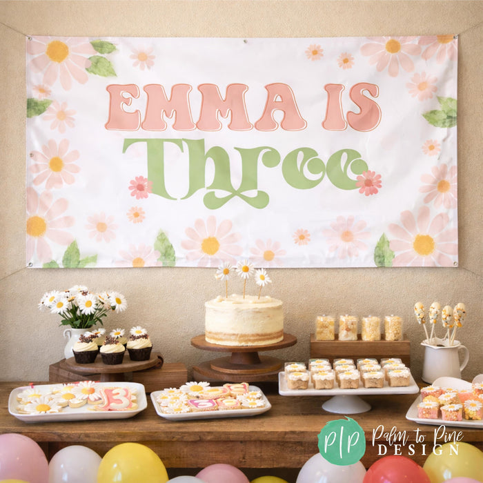Girls 3rd birthday banner in daisy theme