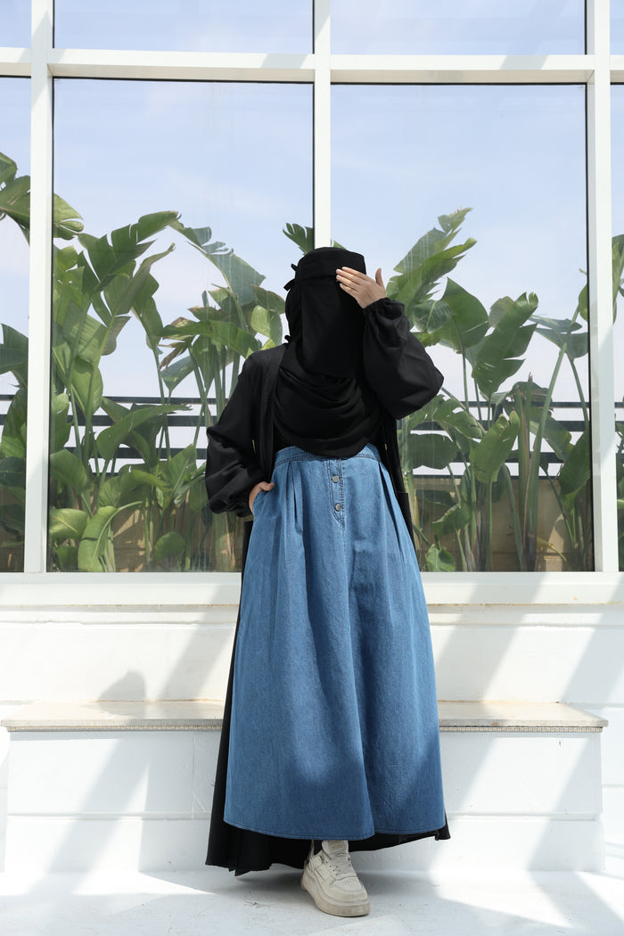 Denim skirt