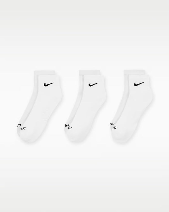 Nike Everyday Plus Cushioned Training Ankle Socks (3 Pairs)