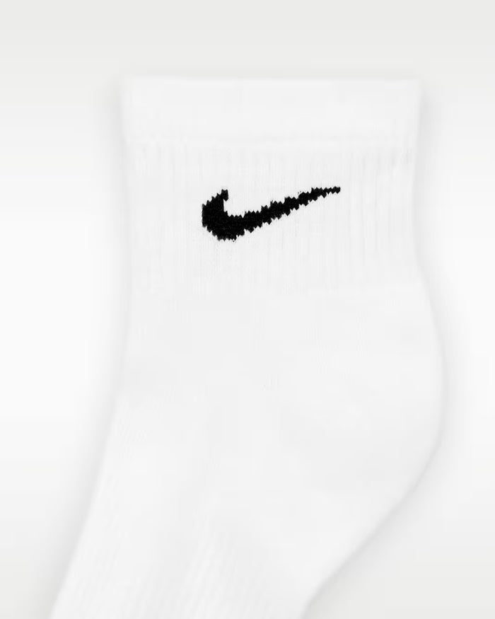 Nike Everyday Plus Cushioned Training Ankle Socks (3 Pairs)