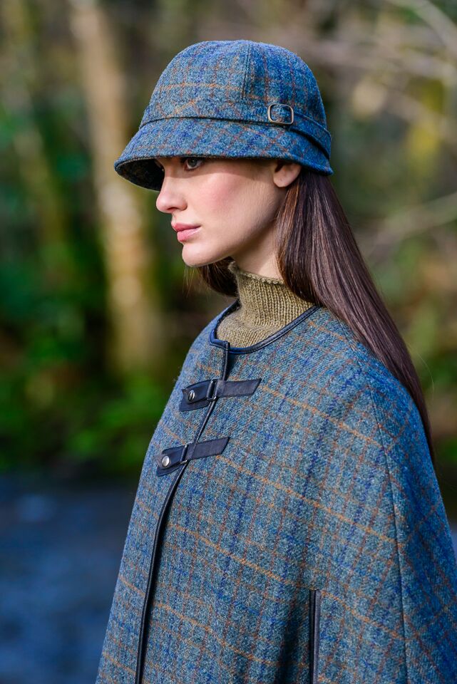 Mucros Teal Flapper Hat