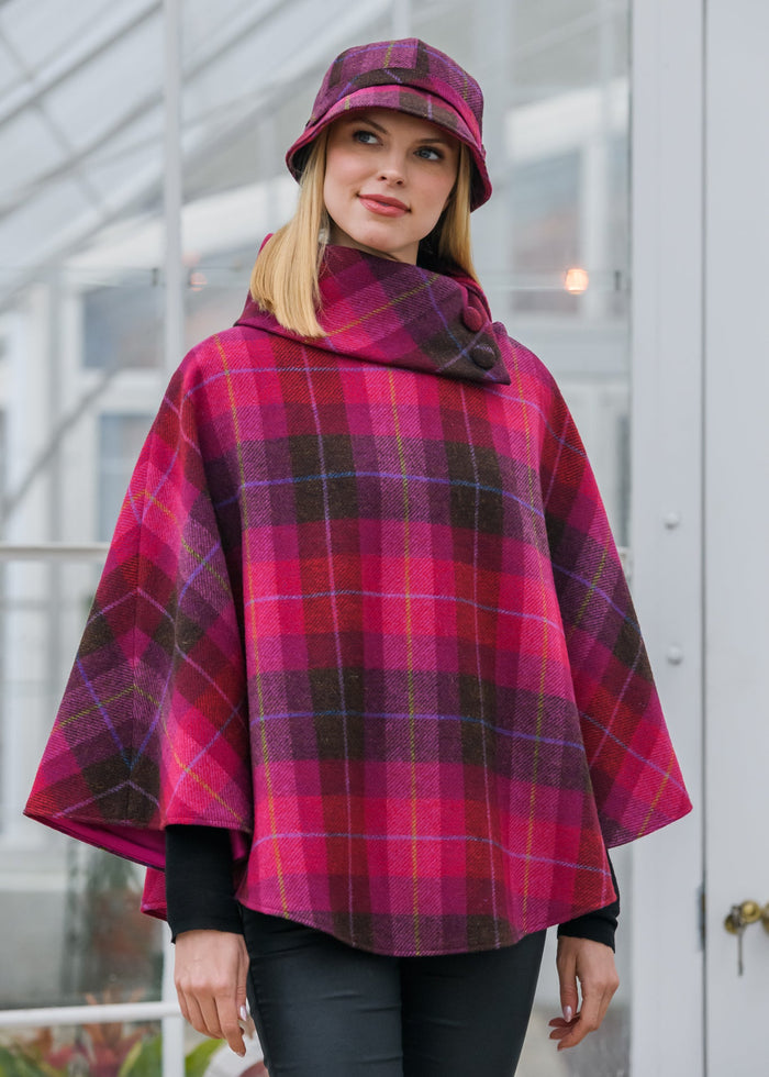 Mucros Poncho | Pink Check