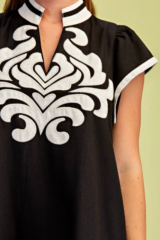 Women's Linen V-Neck Mini Dress